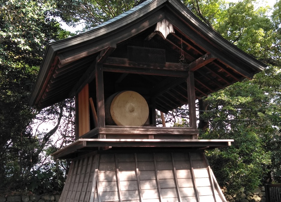 砥鹿神社